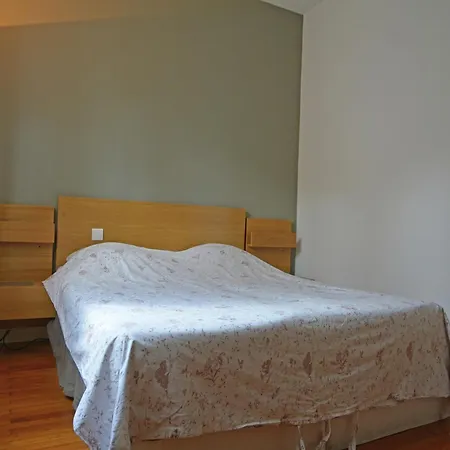 ヴィラ Spacious Retreat In *