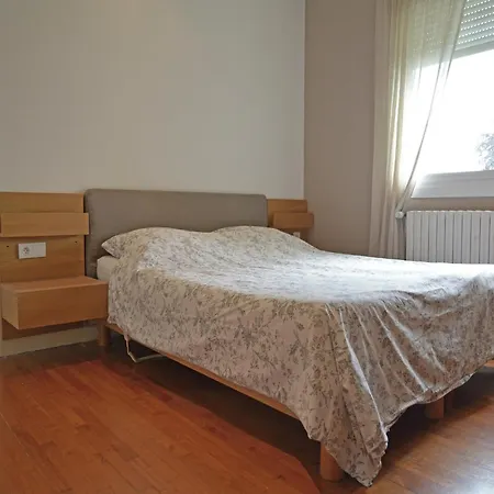 Vila Spacious Retreat In Carcassonne