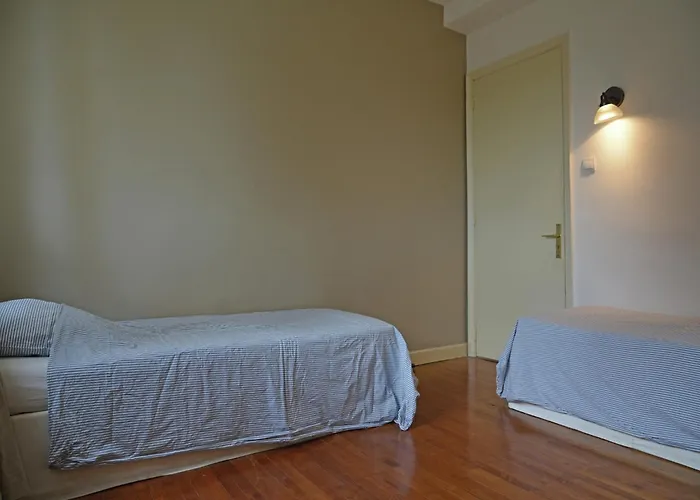 ヴィラ Spacious Retreat In *